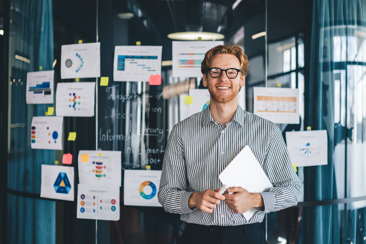 Agile workforce planning dashboard showing real-time talent analytics and skill mapping